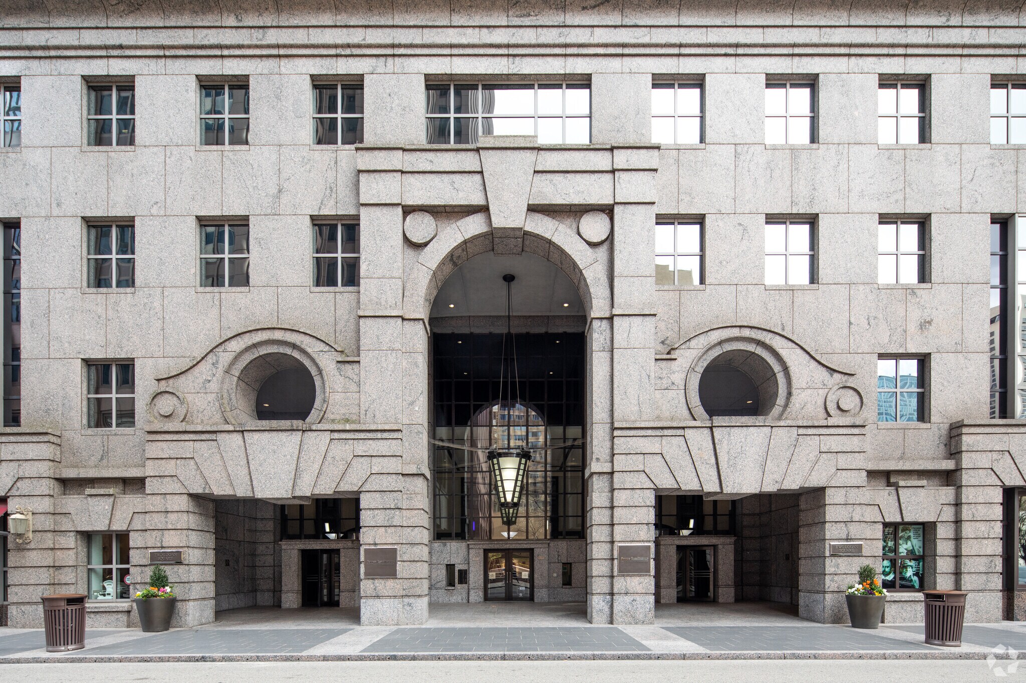 100 N 18th St, Philadelphia, PA 19103 Two Logan Square