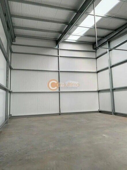 Flex in Le Teich for lease - Interior Photo - Image 2 of 7