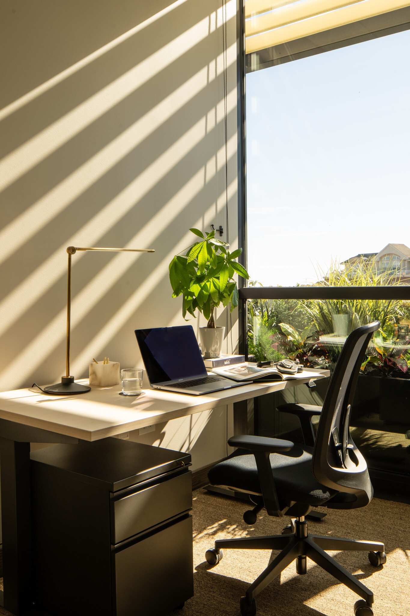 1440 N Edgewood St, Arlington, VA for lease Interior Photo- Image 1 of 24