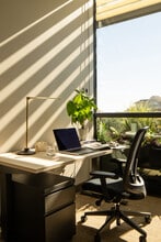 1440 N Edgewood St, Arlington, VA for lease Interior Photo- Image 1 of 24