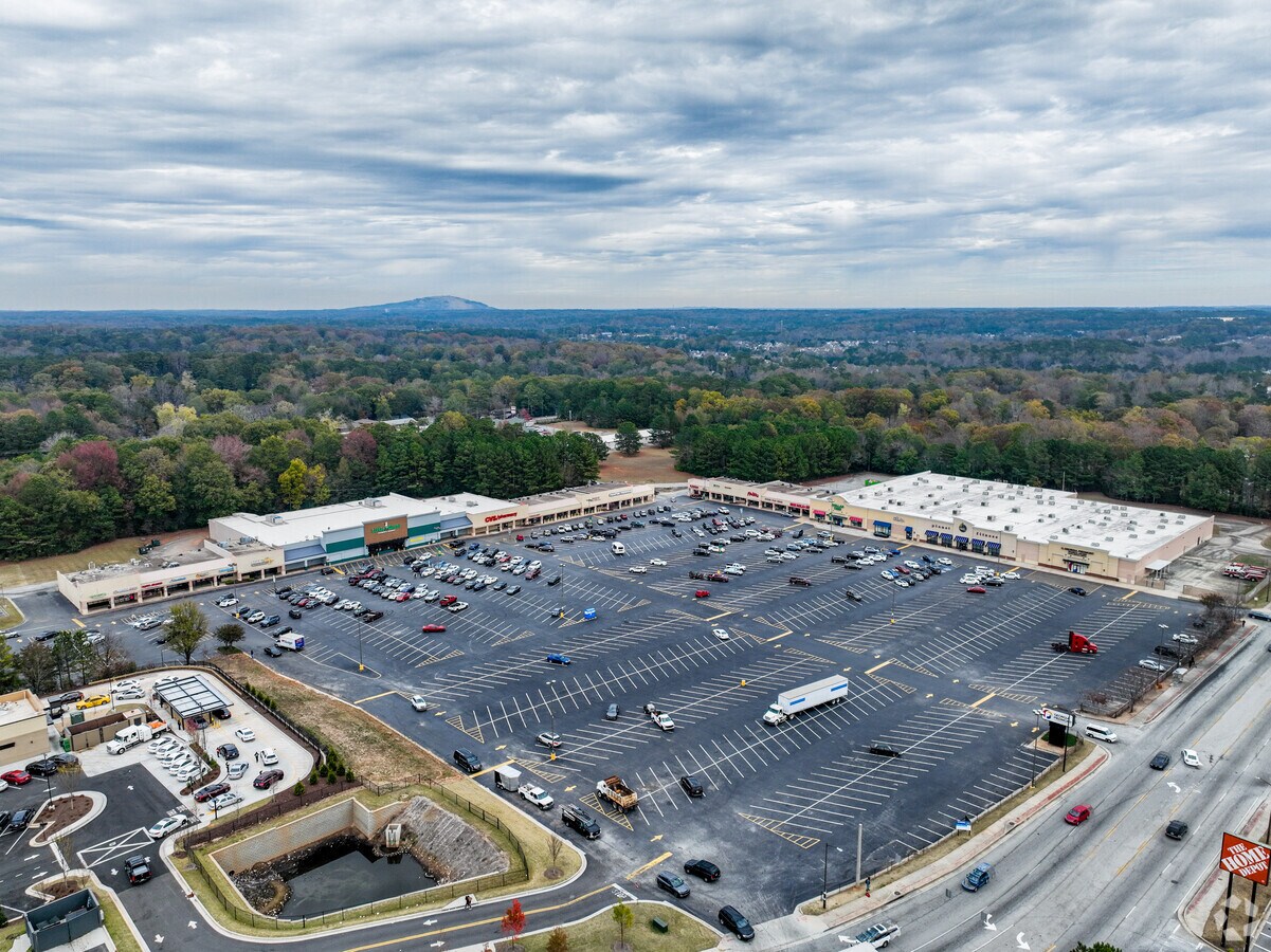 24402460 Wesley Chapel Rd, Decatur, GA 30035