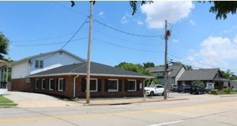1112 1st Capitol Dr, Saint Charles, MO for sale - Building Photo - Image 3 of 13