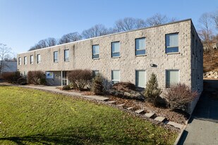 550 Commerce St, Franklin Lakes NJ - Warehouse