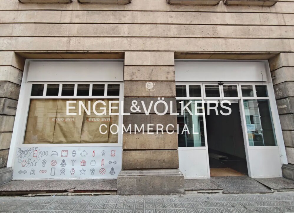 Retail in Barcelona, Barcelona for lease Interior Photo- Image 1 of 7