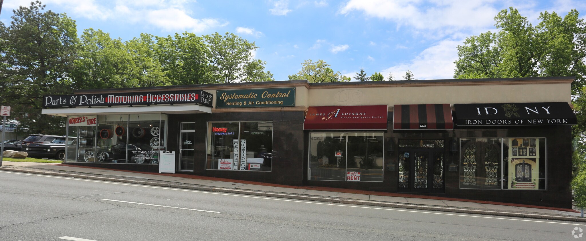 556 Northern Blvd, Great Neck, NY for sale Primary Photo- Image 1 of 1