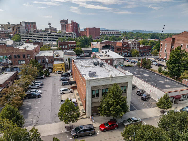 53 N Market St, Asheville, NC for sale - Building Photo - Image 2 of 7