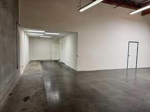 6750 Foster Bridge Blvd, Bell Gardens, CA for lease Interior Photo- Image 1 of 12