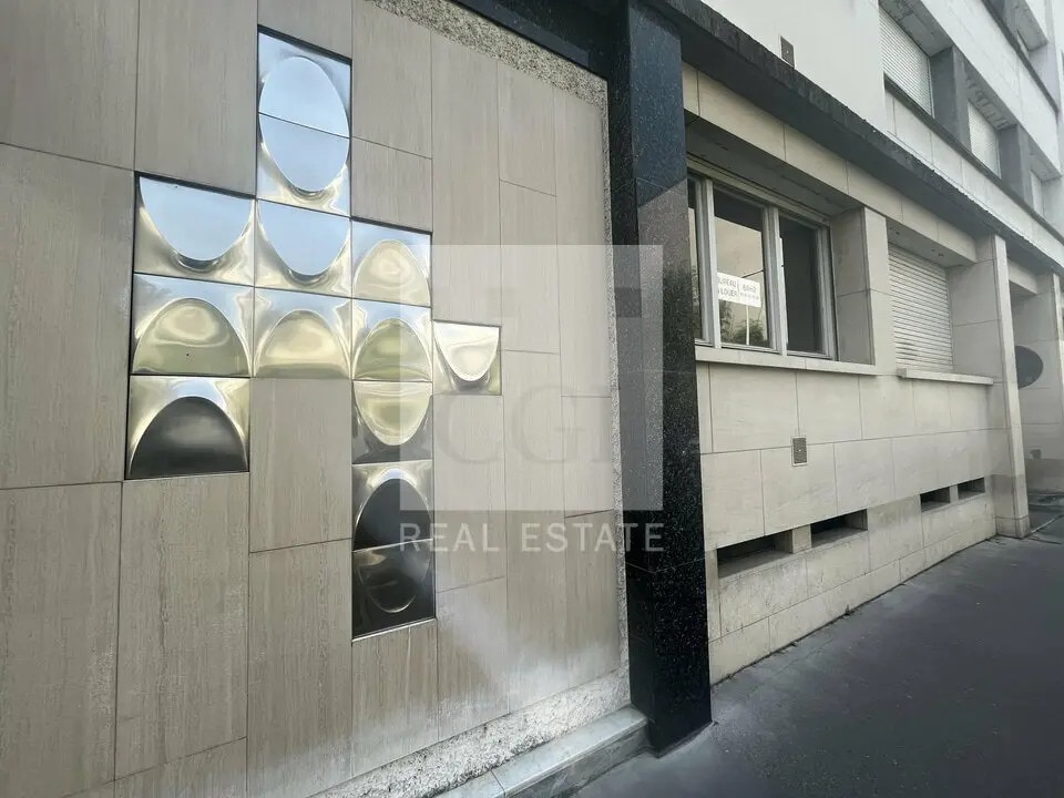 Office in Lyon for lease Building Photo- Image 1 of 6