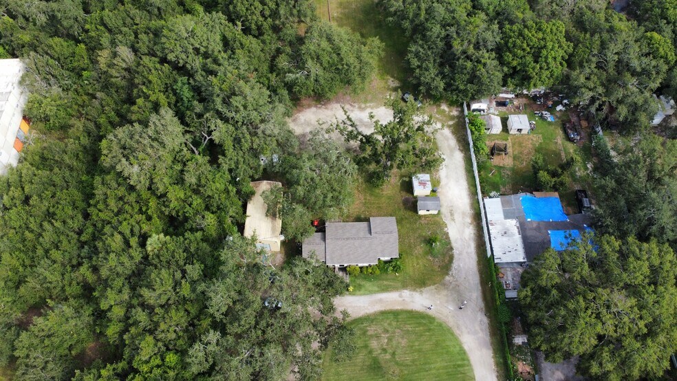 4002 Garden Ln, Tampa, FL for lease - Aerial - Image 2 of 6