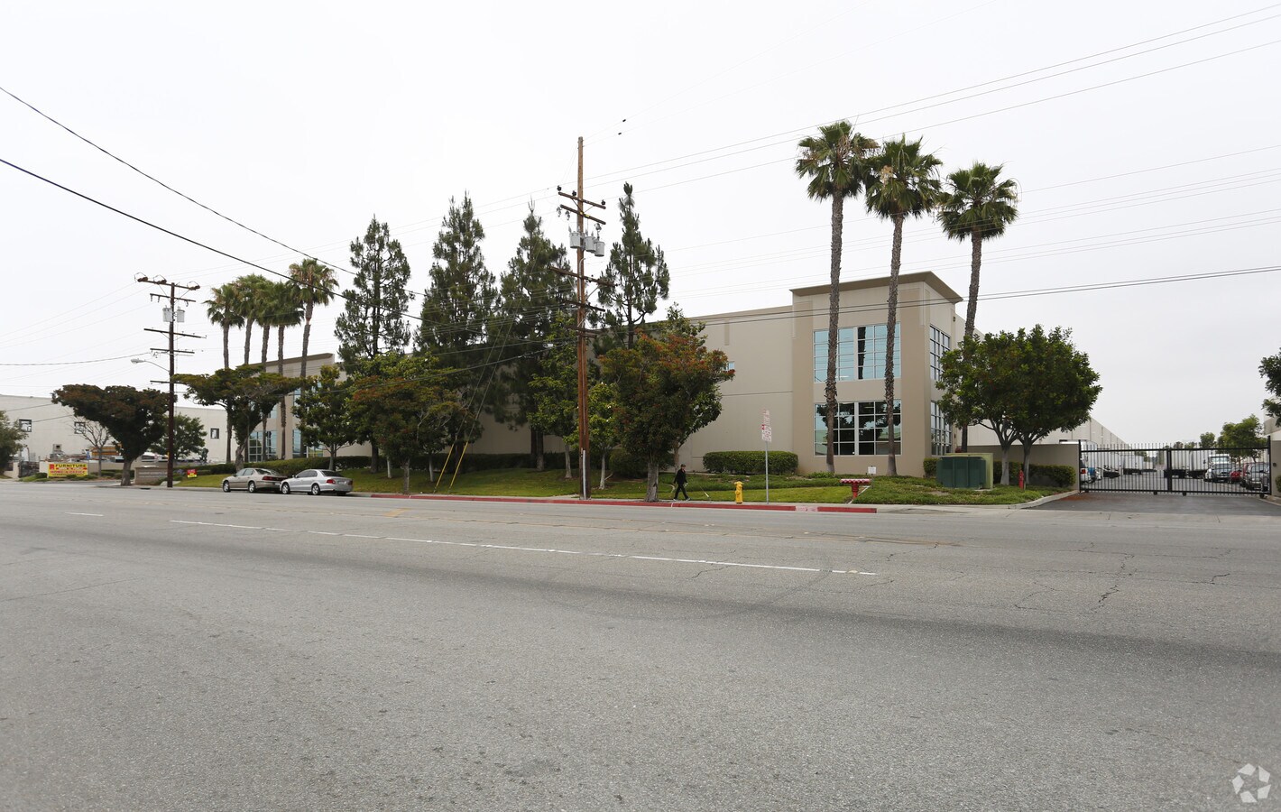 14350 Garfield Ave, Paramount, CA 90723