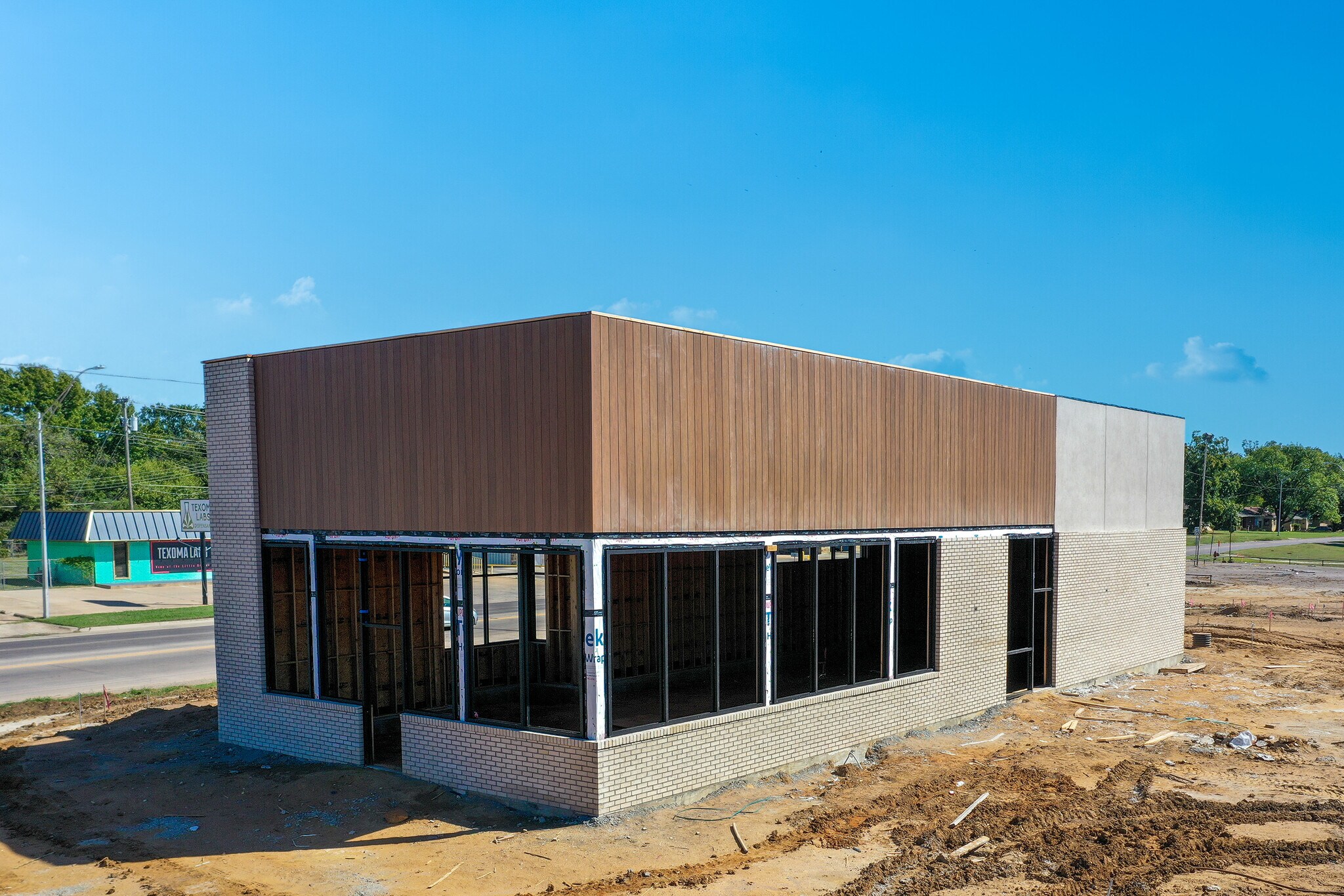 SEC W Main St & 21st Ave, Durant, OK for sale Building Photo- Image 1 of 1