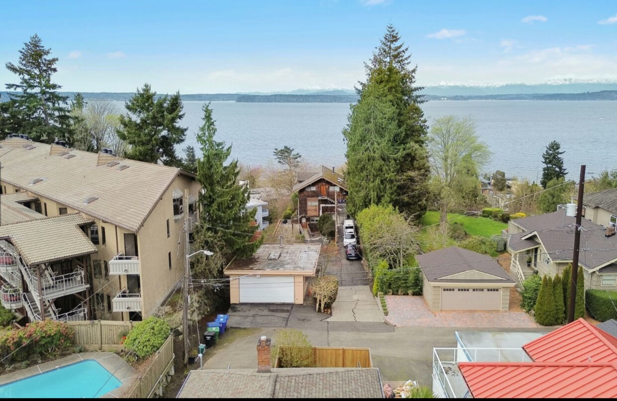 7013 Seaview Ter SW, Seattle, WA for sale Building Photo- Image 1 of 1