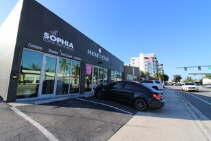 219-225 N Federal Hwy, Hallandale Beach FL - Storefront Property