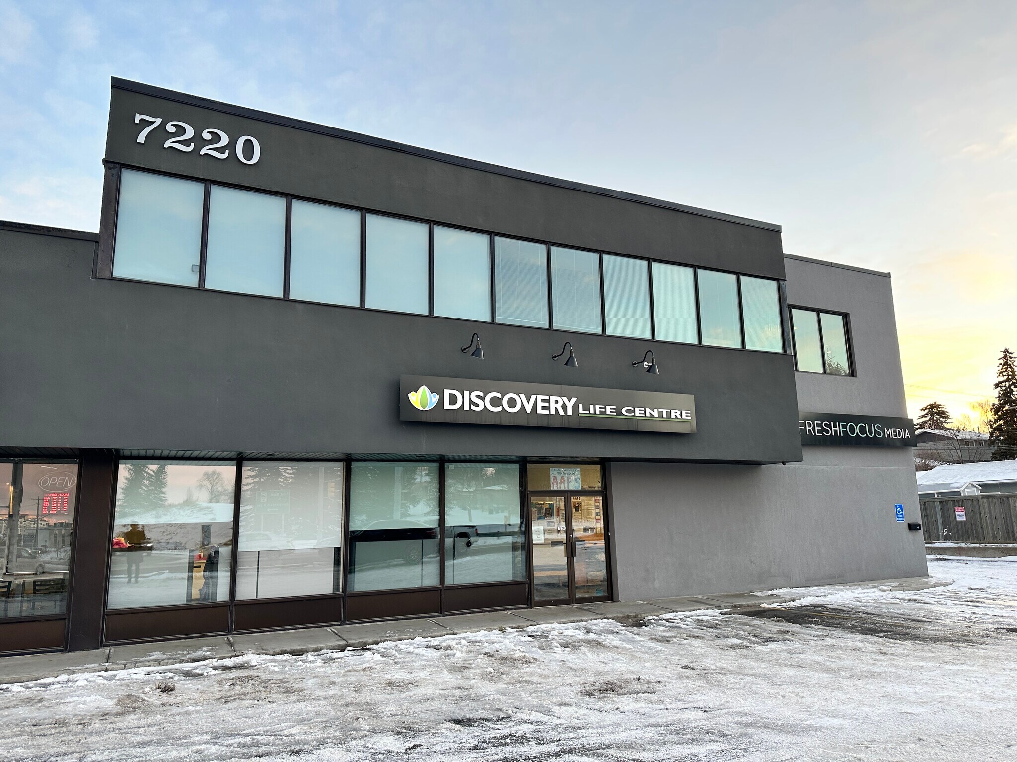 7220 Fairmount Dr SE, Calgary, AB T2H 0X7 Retail for Lease