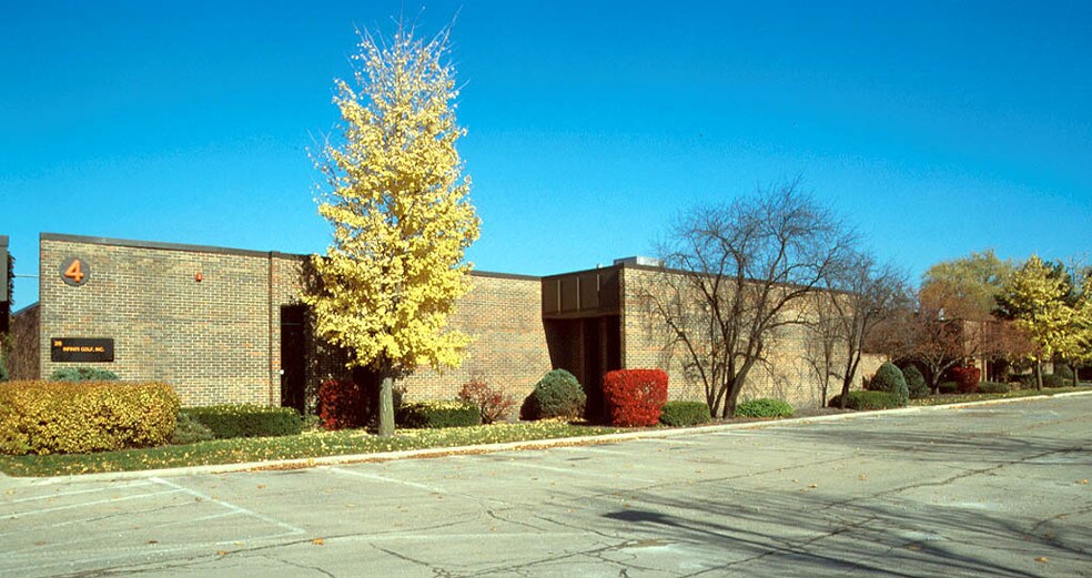 245 W Roosevelt Rd, West Chicago, IL for lease - Building Photo - Image 2 of 6