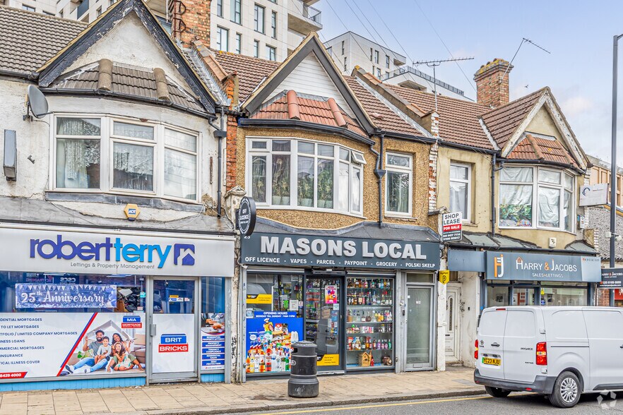23 Masons Ave, Harrow for sale - Primary Photo - Image 1 of 1