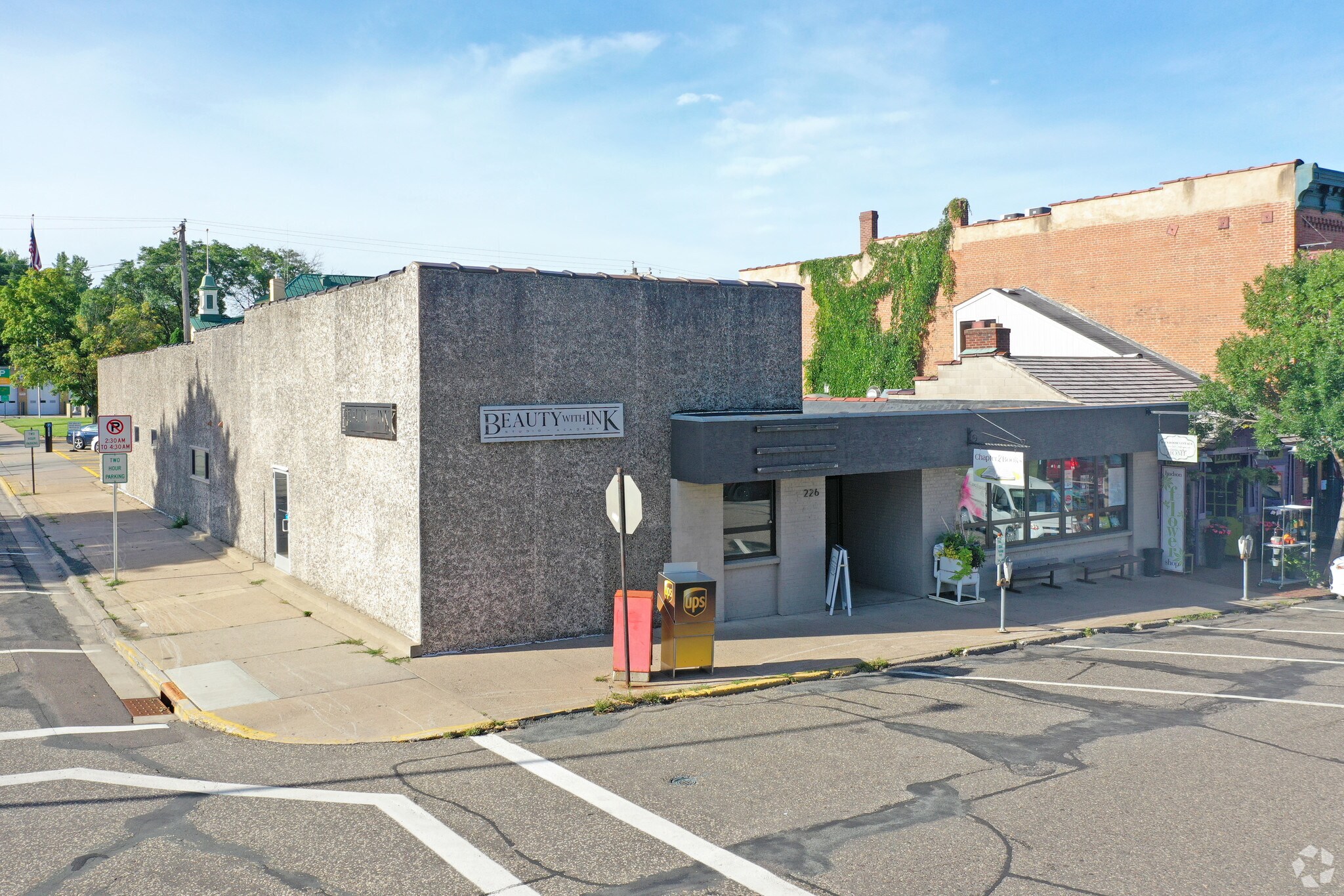 521 3rd Street, Hudson, WI for sale Primary Photo- Image 1 of 1