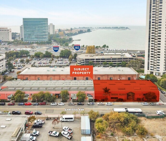 6101 Christie Ave, Emeryville, CA for lease - Aerial - Image 3 of 8