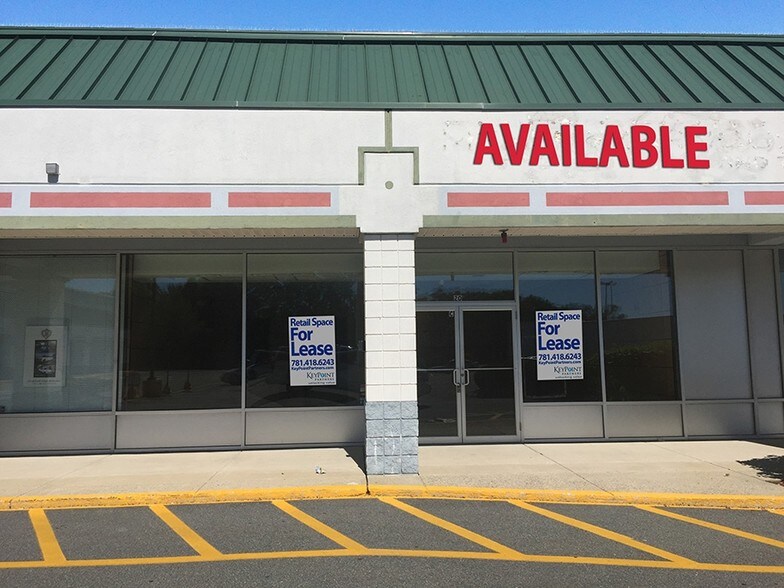 8 Newbury St, Danvers, MA 01923