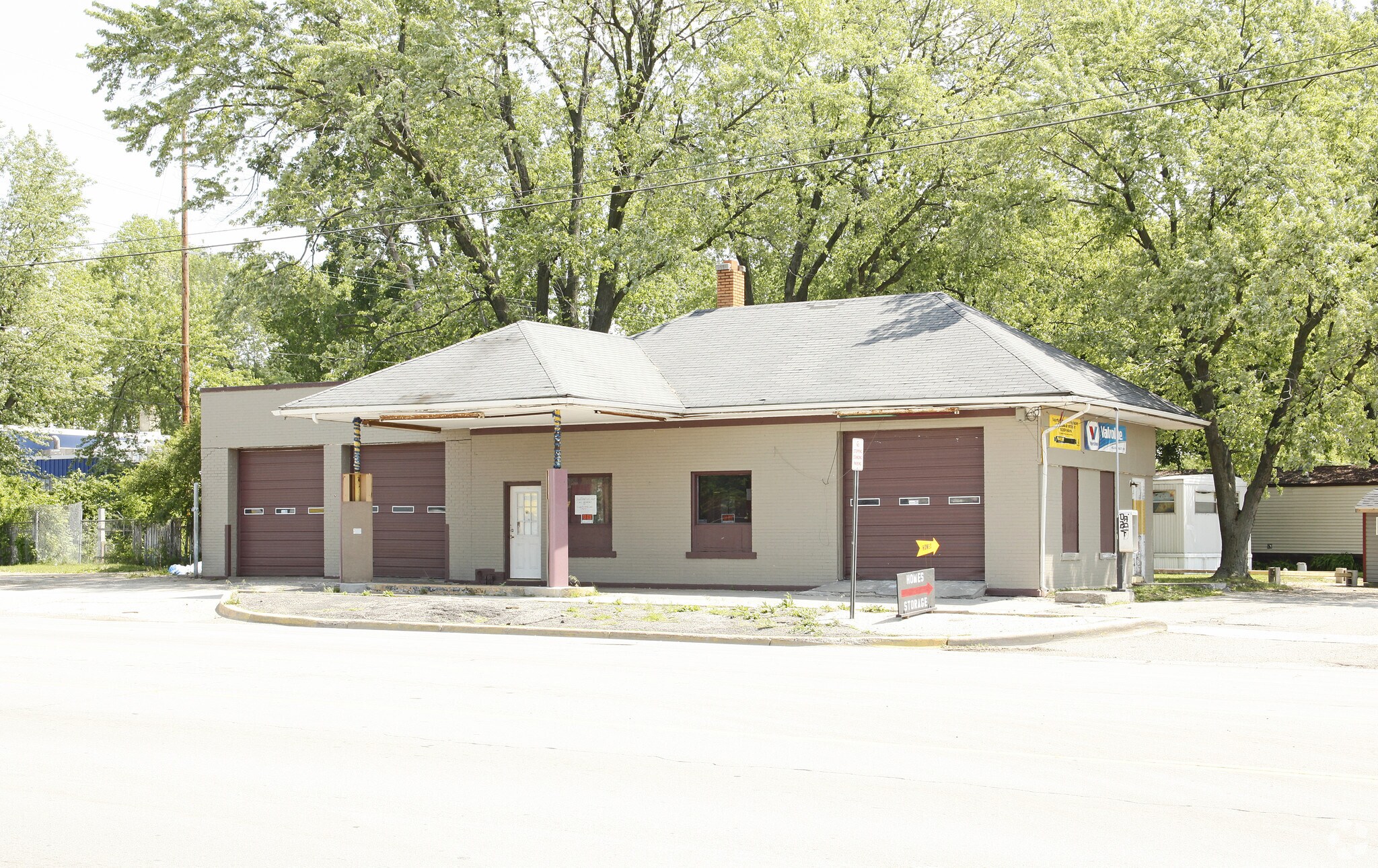 2211 S Dort Hwy, Flint, MI for sale Primary Photo- Image 1 of 1