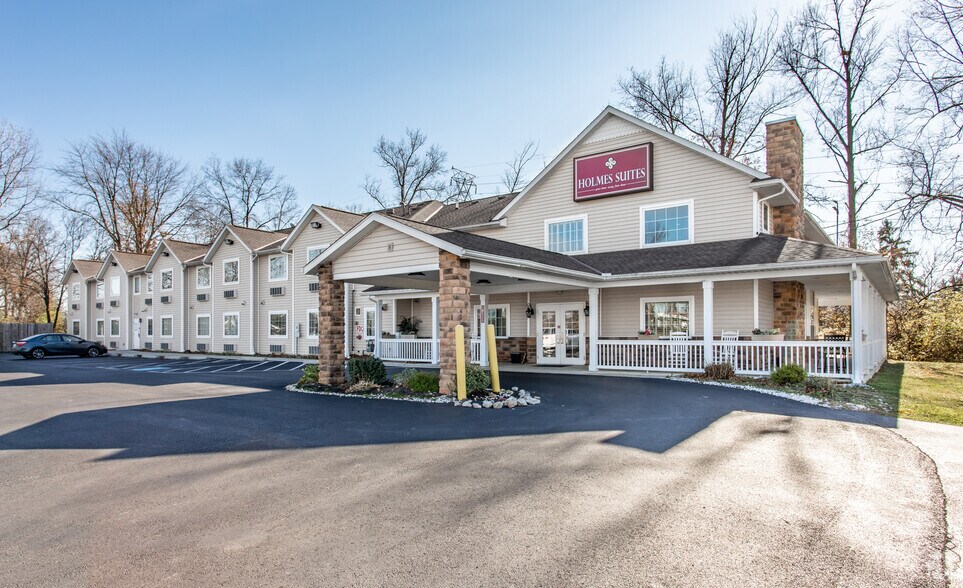 6335 E Broad St, Columbus, OH for sale - Primary Photo - Image 1 of 1