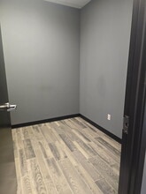 9333 Martin Way E, Lacey, WA for lease Interior Photo- Image 2 of 7