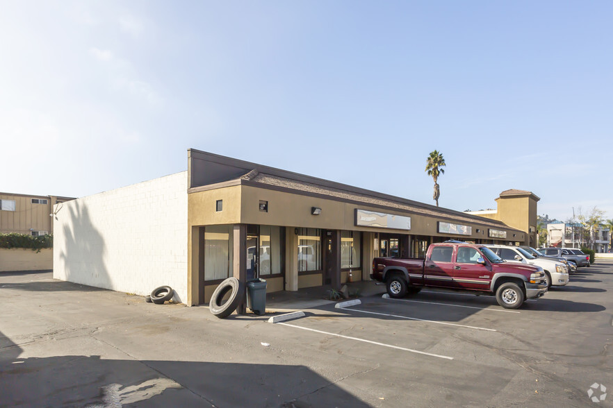 819-871 Jamacha Rd, El Cajon, CA for lease - Building Photo - Image 3 of 6