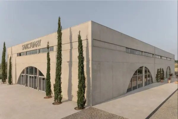 Flex in Perpignan for sale Building Photo- Image 1 of 5