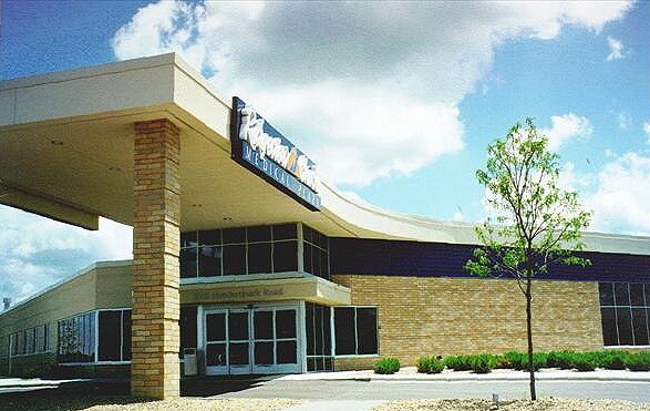 3000 Hundertmark Rd, Chaska, MN for lease - Building Photo - Image 2 of 7