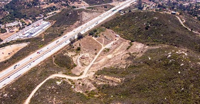 25568 Mesa Rock Rd, Escondido, CA for sale - Building Photo - Image 1 of 13