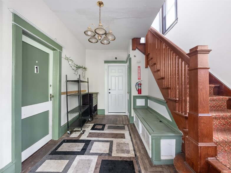 247 N Middletown Rd, Pearl River, NY for sale - Building Photo - Image 3 of 18