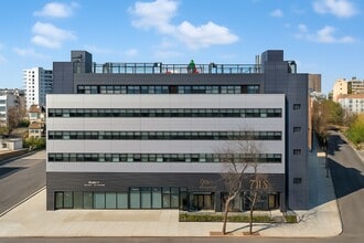 360 Neptune Ave, Brooklyn, NY for lease Interior Photo- Image 1 of 5