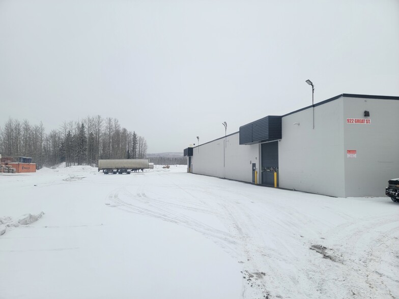 922 Great St, Prince George, BC for lease - Building Photo - Image 2 of 12
