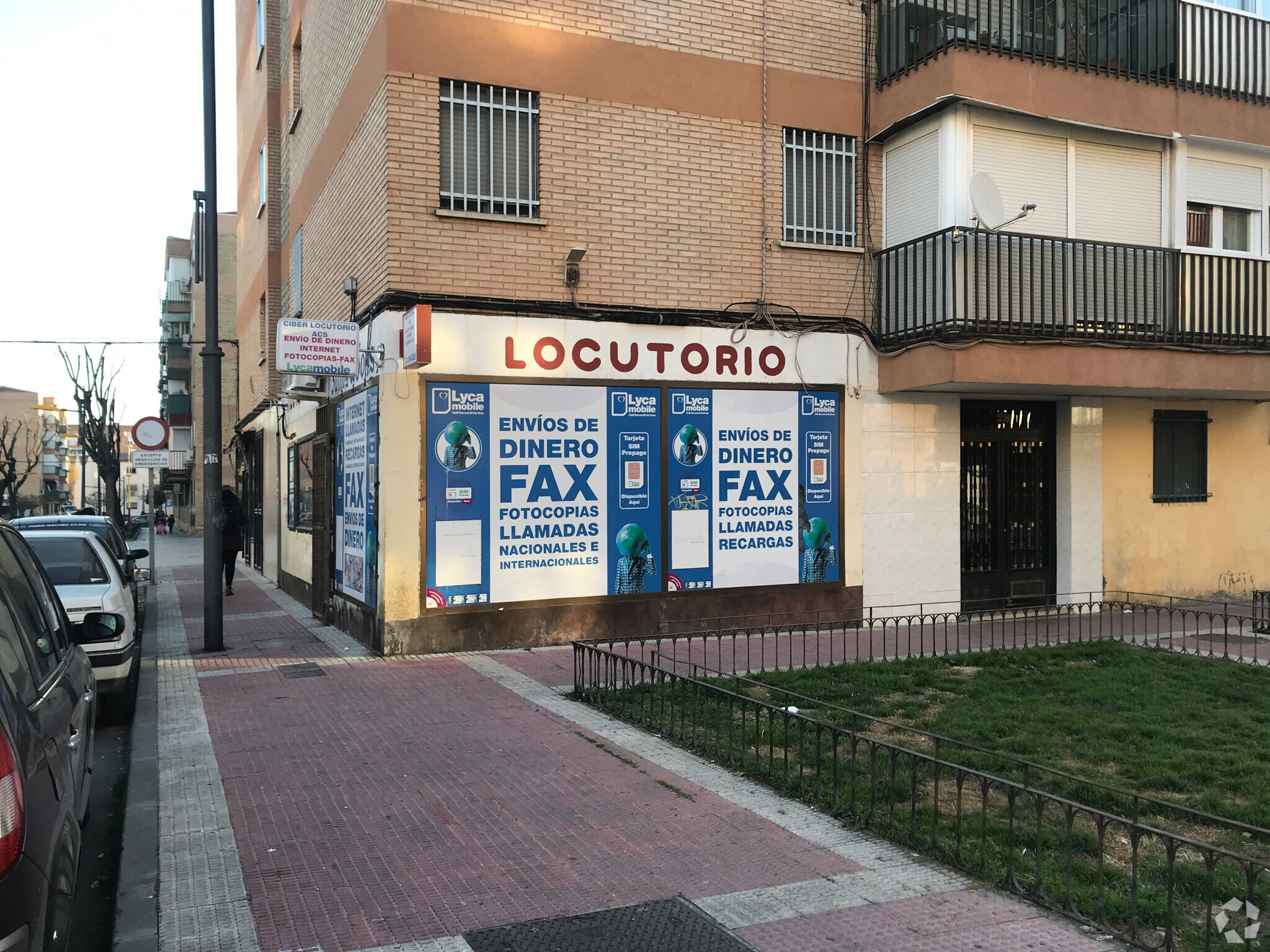 Retail in Parla, Madrid for lease Interior Photo- Image 1 of 3