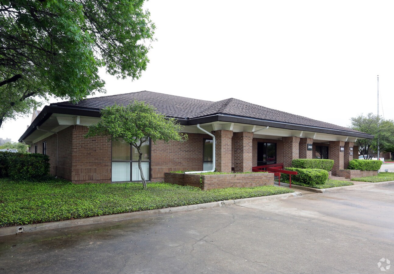 2800 W Parker Rd, Plano, TX 75075
