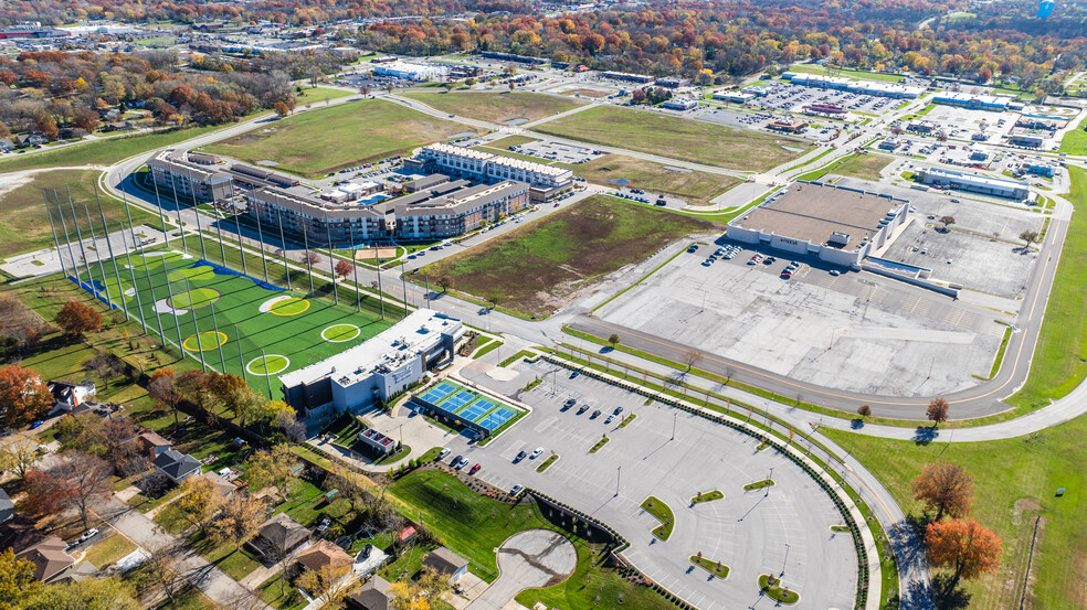 440 NW Barry Road, Kansas City, MO for sale - Aerial - Image 3 of 6