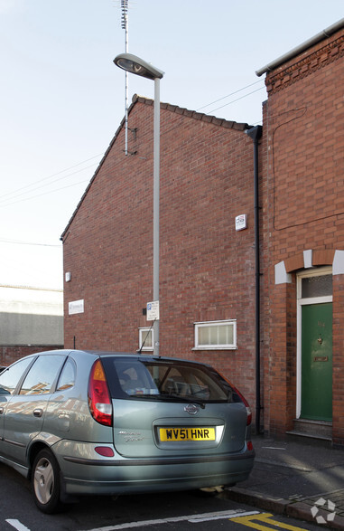 184 Western Rd, Leicester for lease - Building Photo - Image 3 of 3