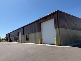 2412 Executive Cir - Warehouse