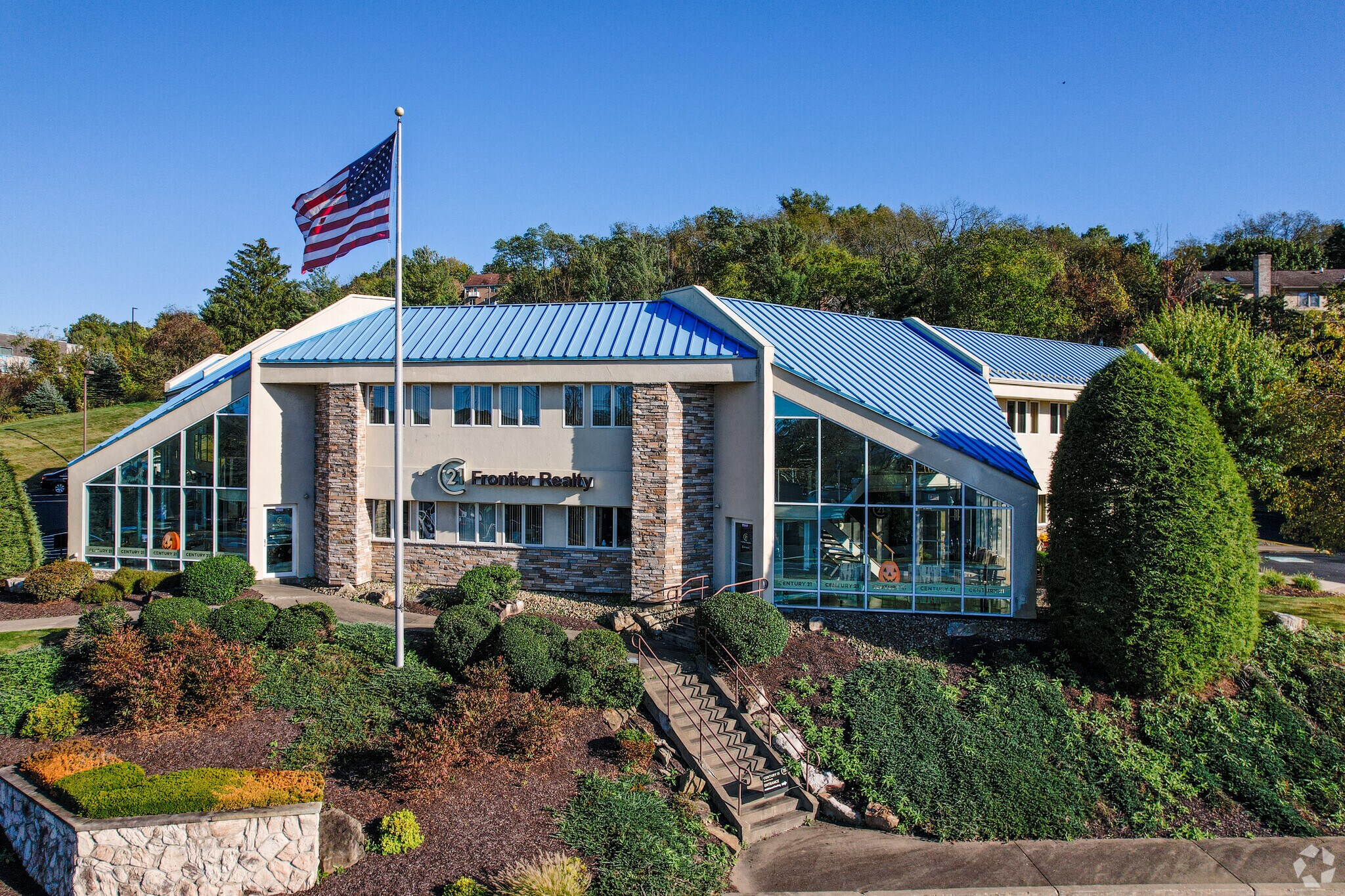 4121 Washington Rd, McMurray, PA for sale Primary Photo- Image 1 of 1