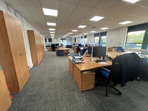 85 Great North Rd, Hatfield for lease Interior Photo- Image 2 of 3