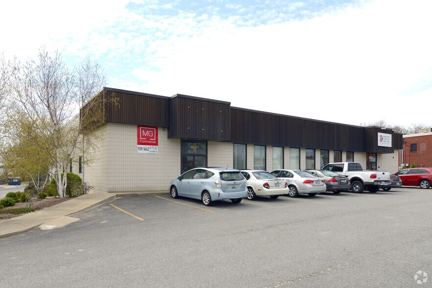 209-211 Armistice Blvd, Pawtucket, RI for sale - Primary Photo - Image 1 of 1