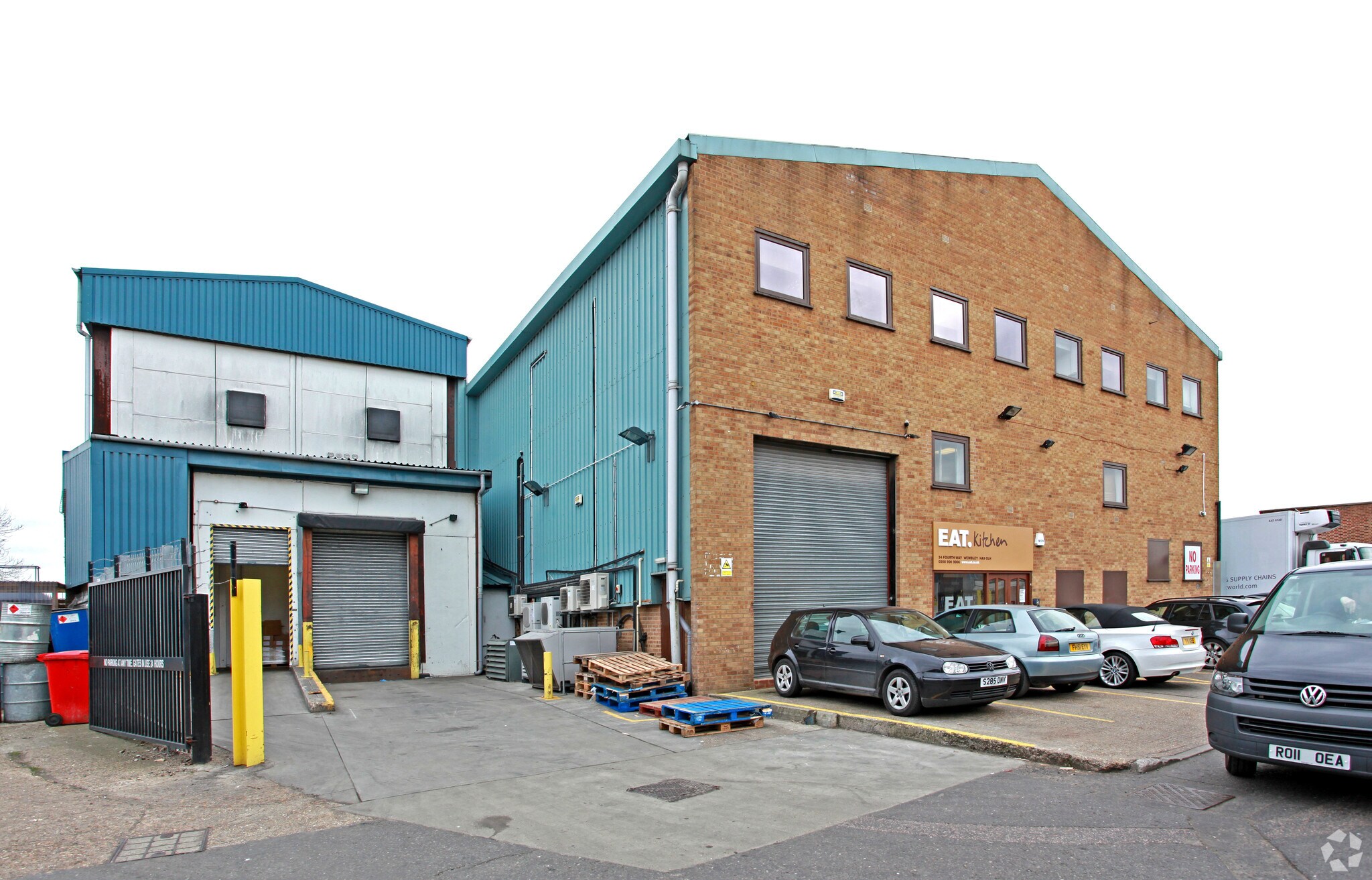 34 Fourth Way, Wembley for sale Primary Photo- Image 1 of 1