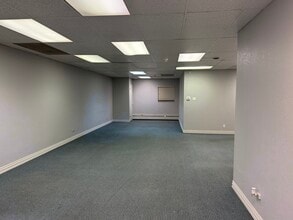 2090 E 104th Ave, Thornton, CO for lease Interior Photo- Image 2 of 12