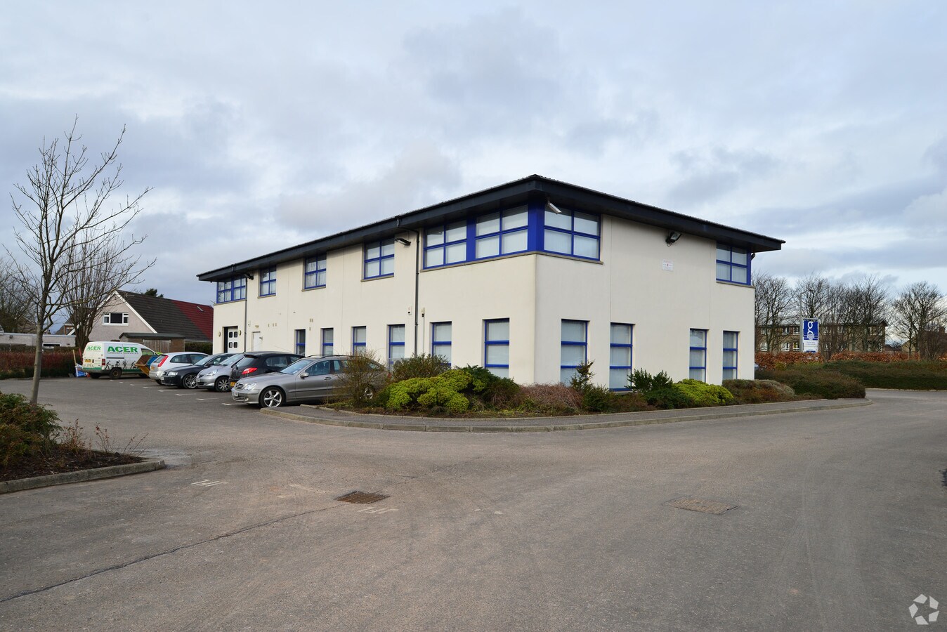 1 Beancross Rd, Grangemouth, FAL FK3 8WX