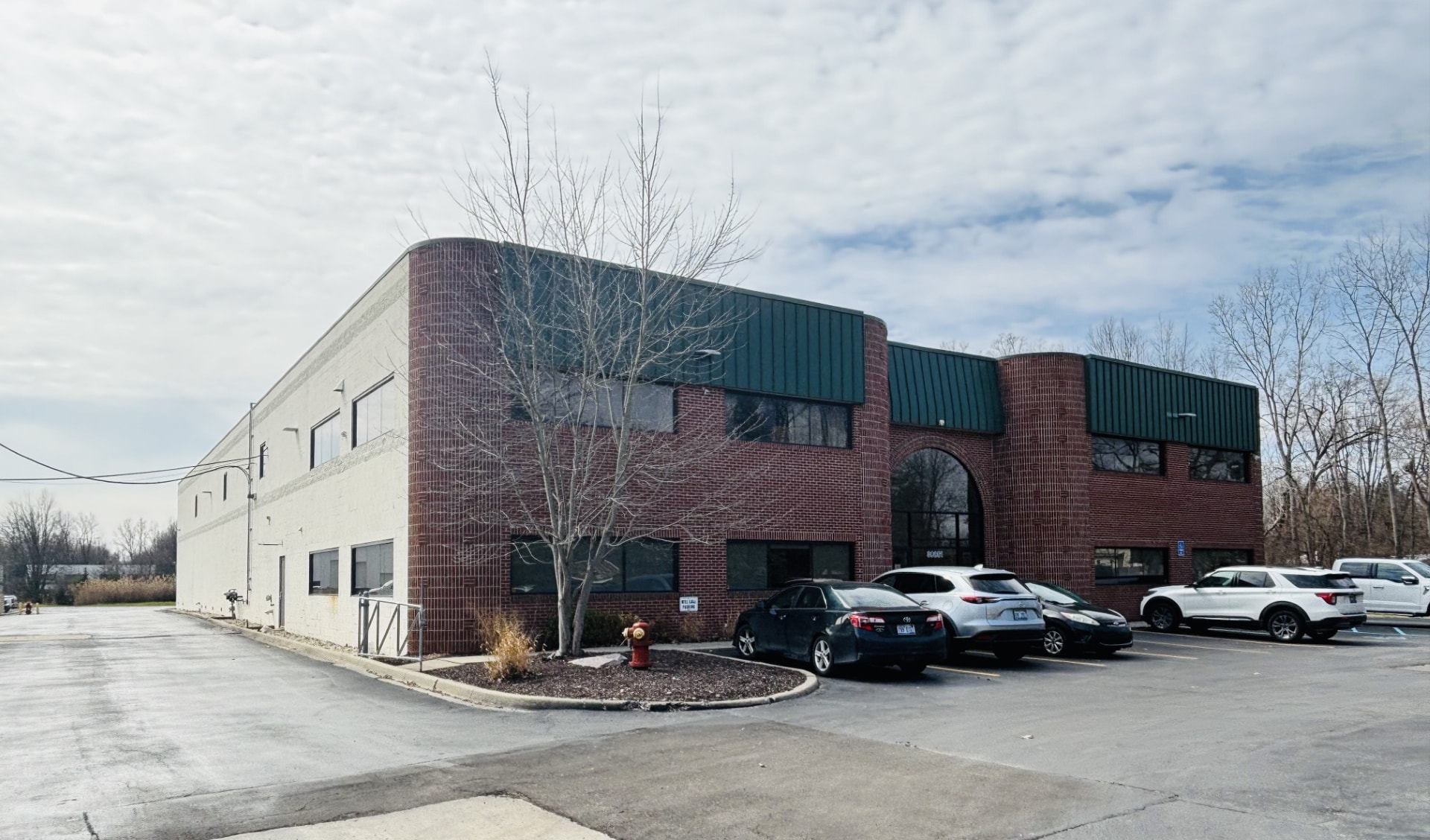 30881 Beverly Rd, Romulus, MI for lease Building Photo- Image 1 of 8
