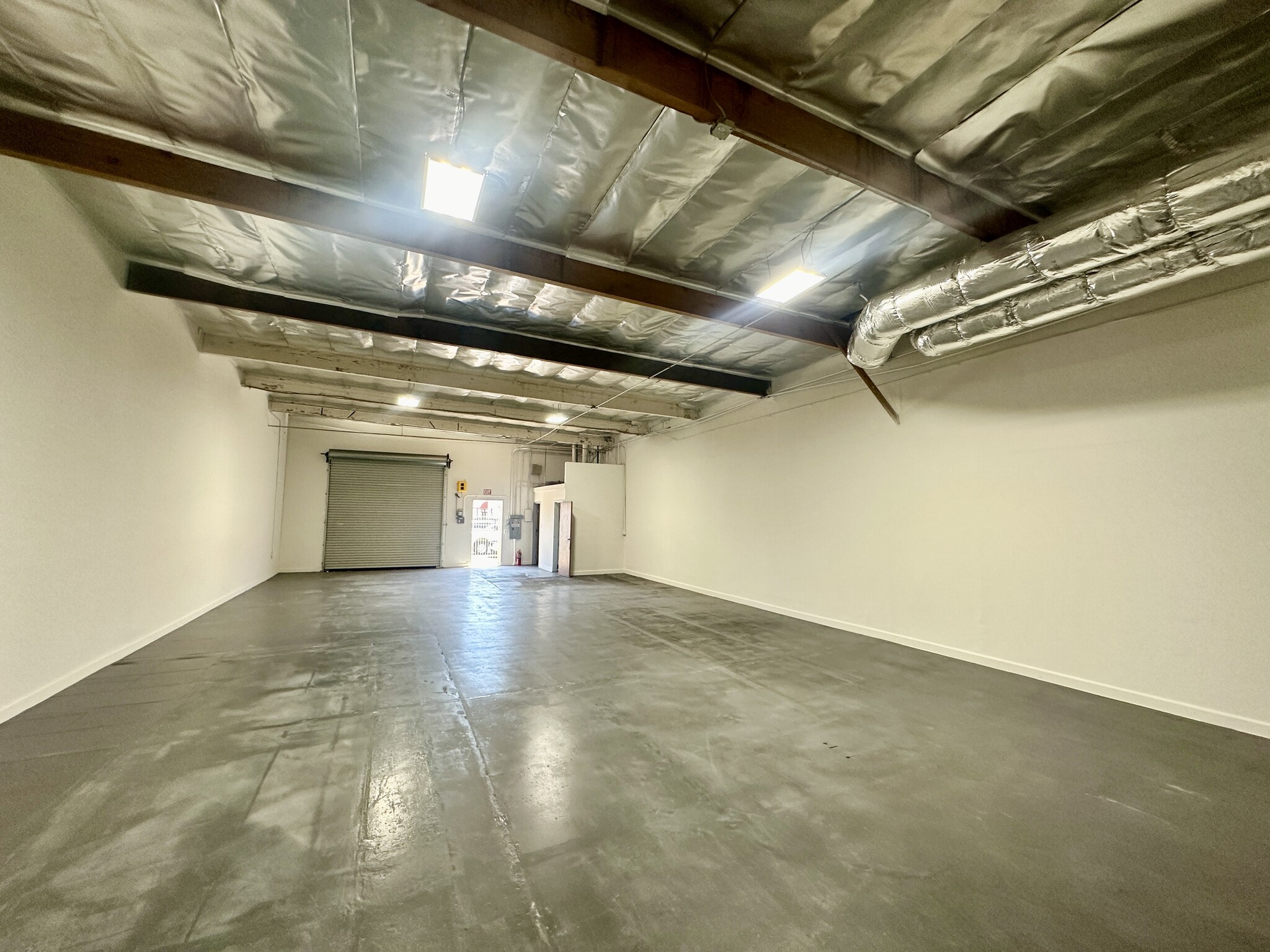 200-220 S Grand Ave, Santa Ana, CA for lease Interior Photo- Image 1 of 5