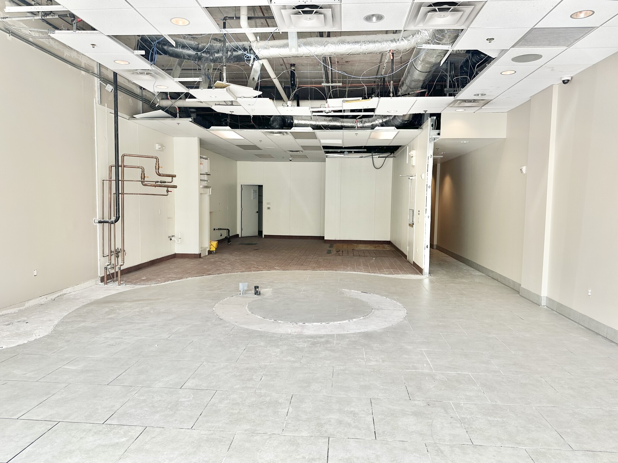 523 Broadway E, Seattle, WA for lease Building Photo- Image 1 of 3