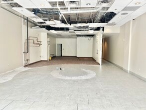 523 Broadway E, Seattle, WA for lease Building Photo- Image 1 of 3