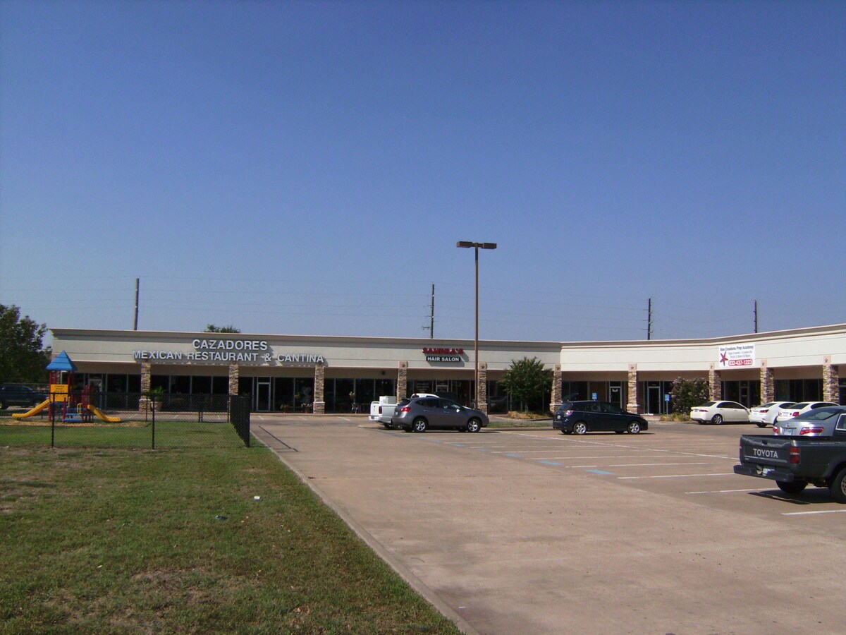 13021344 Pin Oak Rd, Katy, TX 77494