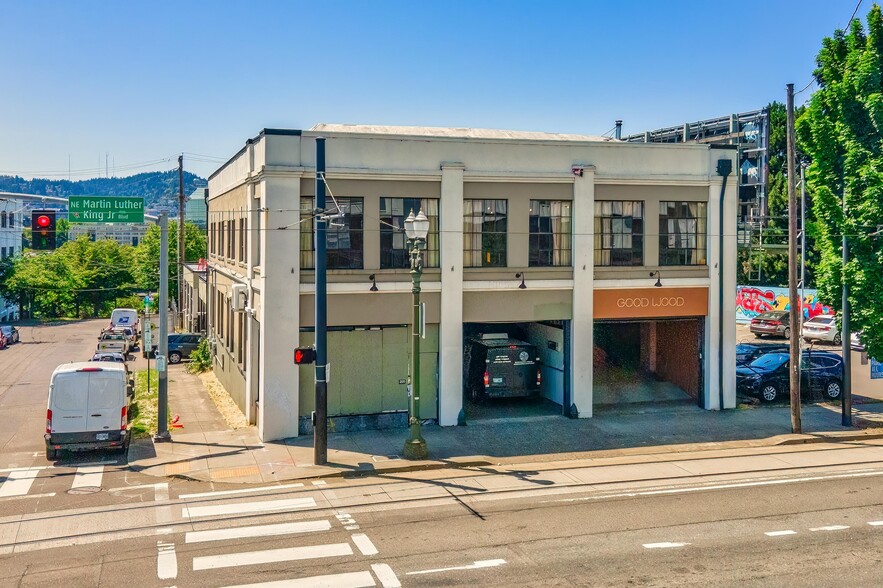 205-207 NE Martin Luther King Jr Blvd, Portland, OR for lease - Building Photo - Image 3 of 26